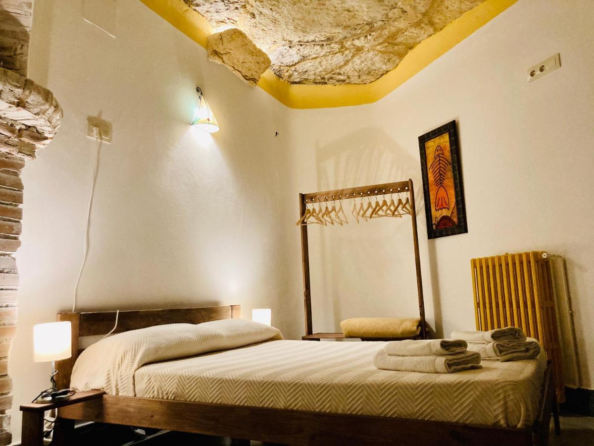 Casa Rural Cueva El Nido Casas de Fernando Alonso Exteriör bild