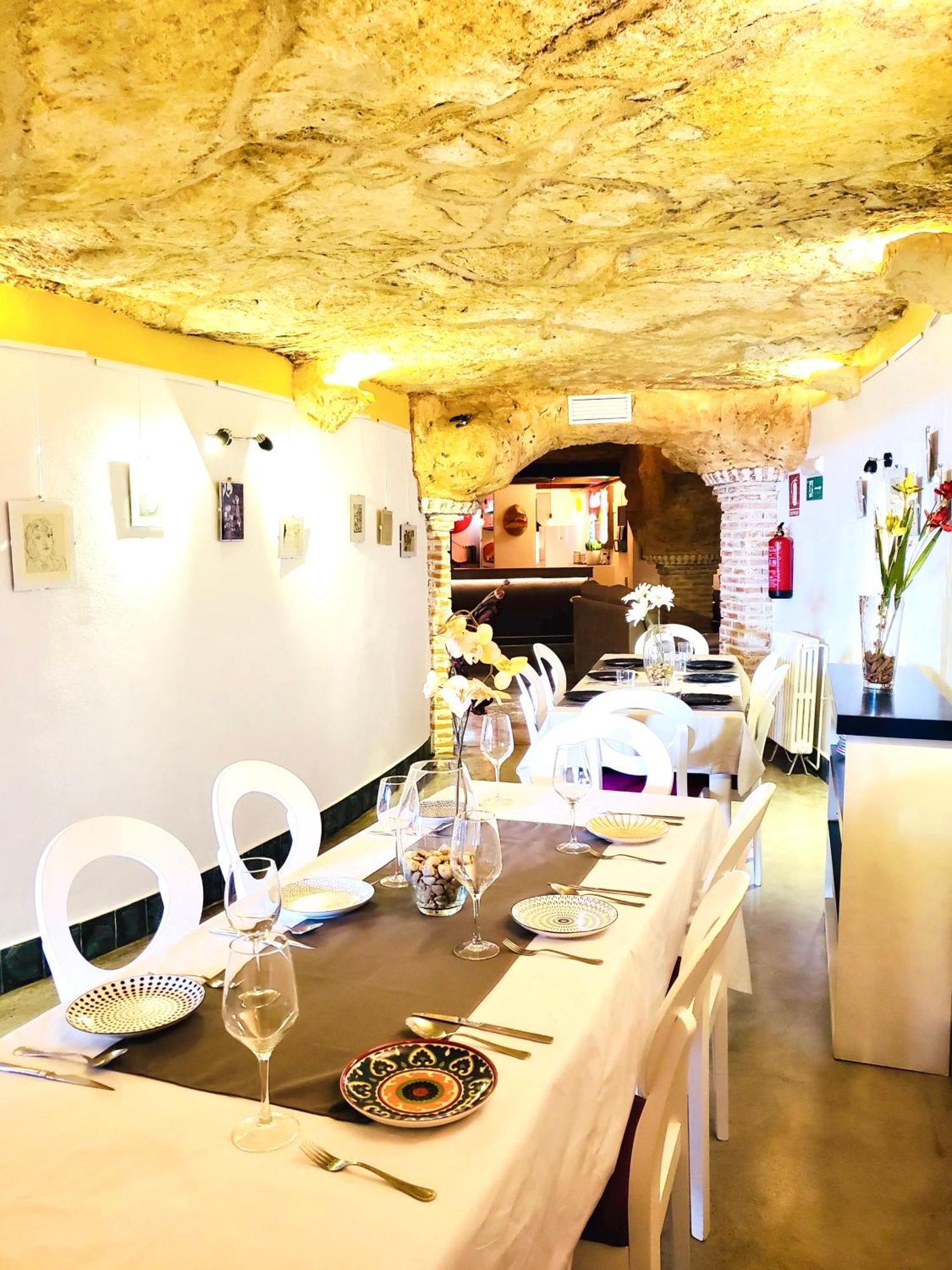 Casa Rural Cueva El Nido Casas de Fernando Alonso Exteriör bild